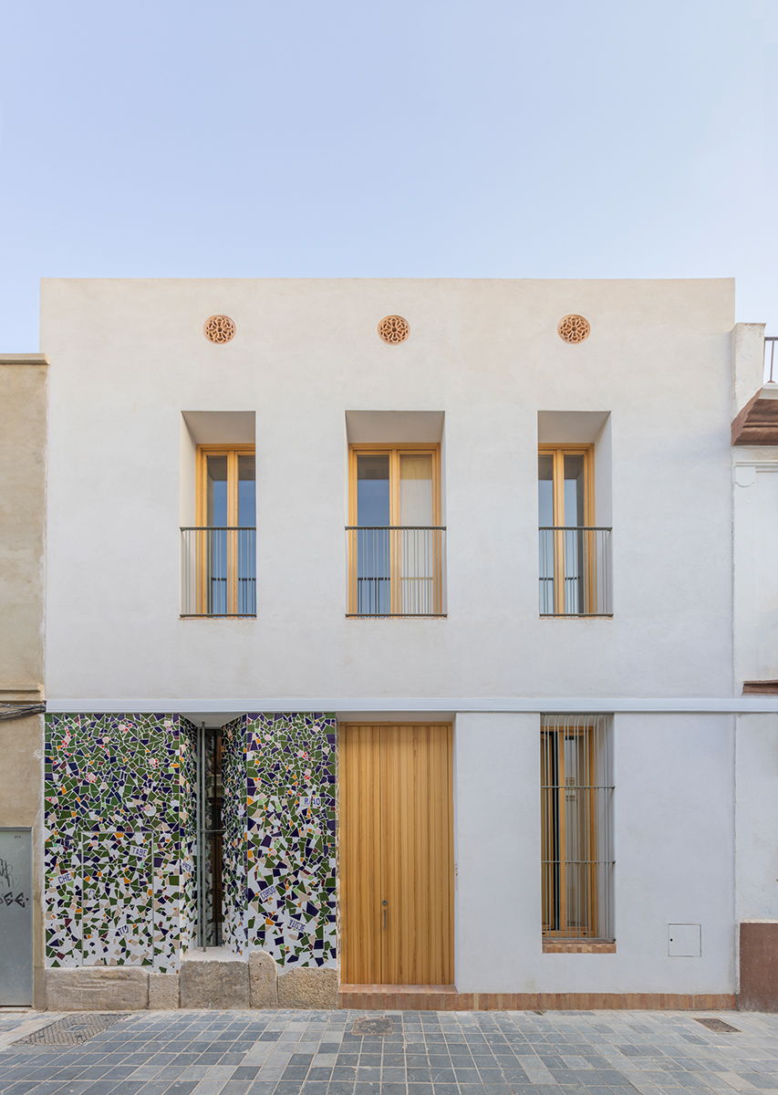 Tipos de Fachadas Recomendadas para una Planta Baja en Albacete